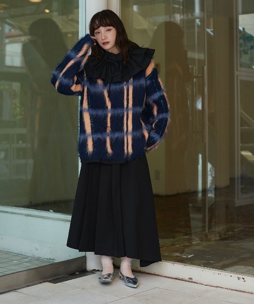 W:Huku(フーク)の「【W:Huku / ノンアイロンシリーズ】2wayショルダーフリルブラウス / No-Iron 2-Way Shoulder-Ruffle Blouse(シャツ/ブラウス・レディース・オフホワイト/ブラック/パープル・FREE)」の13枚目の写真
