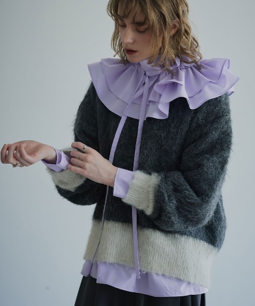 W:Huku(フーク)の「【W:Huku / ノンアイロンシリーズ】2wayショルダーフリルブラウス / No-Iron 2-Way Shoulder-Ruffle Blouse(シャツ/ブラウス・レディース・オフホワイト/ブラック/パープル・FREE)」の15枚目の写真