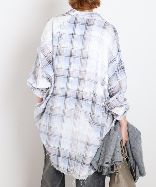 R13(アールサーティーン)の「【R13/アールサーティーン】SHREDDED SEAM DROP NECK SHIRT(シャツ/ブラウス・レディース・スカイブルー・FREE)」の2枚目の写真