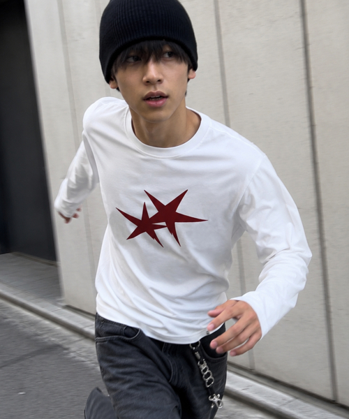 GRAVER ORDINARY（グレイバーオーディナリー）の「[ODNR UNISEX]ツインズスター ロングスリーブ Tシャツ_ホワイト（Tシャツ/カットソー・レディース・ホワイト・MEDIUM/LARGE）」の3枚目の写真