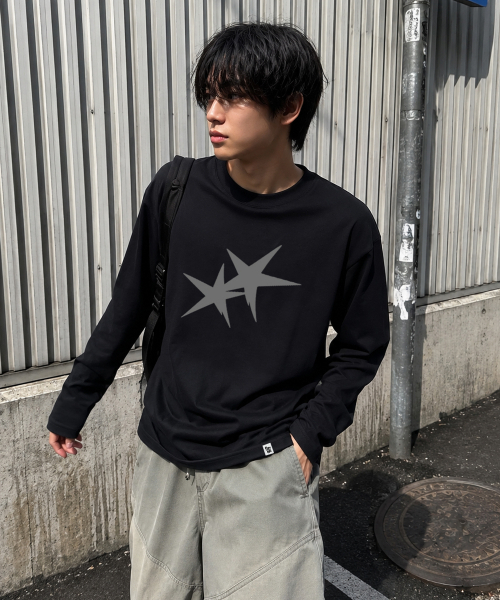 GRAVER ORDINARY（グレイバーオーディナリー）の「[ODNR UNISEX]ツインズスター ロングスリーブ Tシャツ_ホワイト（Tシャツ/カットソー・レディース・ホワイト・MEDIUM/LARGE）」の4枚目の写真