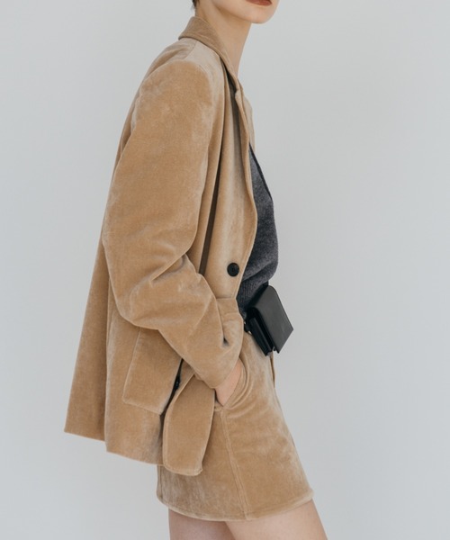 CREDONA(クレドナ)の「CORDUROY TAILORED JACKET/コーデュロイテーラードジャケット(テーラードジャケット・レディース・ネイビー/ベージュ・1/0)」の9枚目の写真
