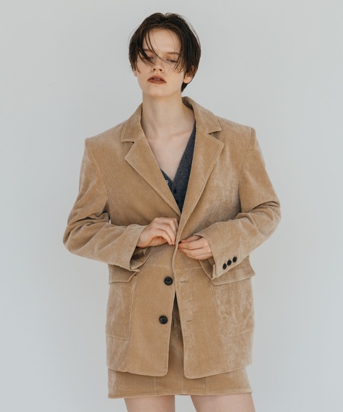 CREDONA(クレドナ)の「CORDUROY TAILORED JACKET/コーデュロイテーラードジャケット(テーラードジャケット・レディース・ネイビー/ベージュ・1/0)」の7枚目の写真