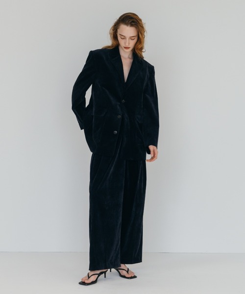 CREDONA(クレドナ)の「CORDUROY TAILORED JACKET/コーデュロイテーラードジャケット(テーラードジャケット・レディース・ネイビー/ベージュ・1/0)」の17枚目の写真