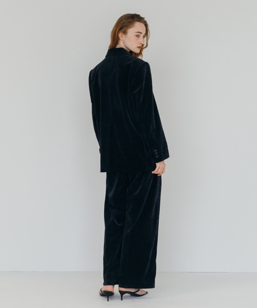 CREDONA(クレドナ)の「CORDUROY TAILORED JACKET/コーデュロイテーラードジャケット(テーラードジャケット・レディース・ネイビー/ベージュ・1/0)」の19枚目の写真