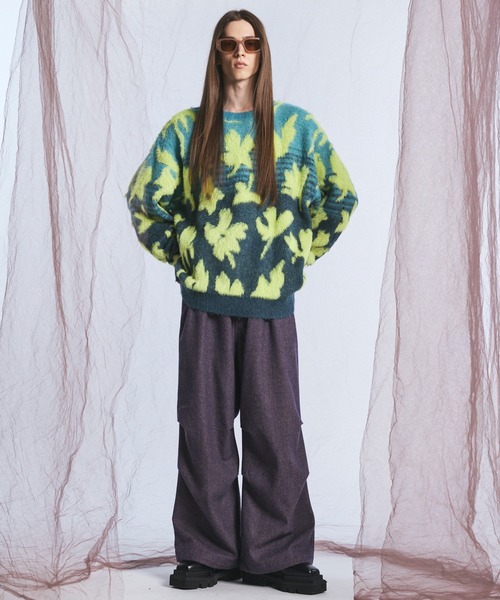 MAISON SPECIAL(メゾンスペシャル)の「《UNISEX》フラワーグラデーションプライムオーバーシャギーニットセーター/Flower Gradation Prime-Over Shaggy Knit Sweater【MAISON SPECIAL/メゾンスペシャル】(ニット/セーター・メンズ・ライトグリーン/バーガンディー・1/0/2)」の3枚目の写真