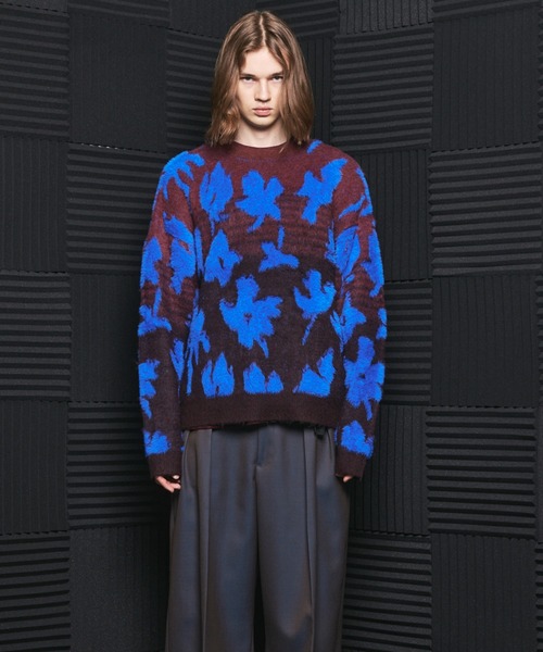 MAISON SPECIAL(メゾンスペシャル)の「《UNISEX》フラワーグラデーションプライムオーバーシャギーニットセーター/Flower Gradation Prime-Over Shaggy Knit Sweater【MAISON SPECIAL/メゾンスペシャル】(ニット/セーター・メンズ・ライトグリーン/バーガンディー・1/0/2)」の11枚目の写真