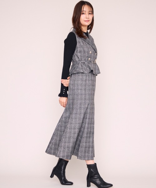 MISCH MASCH(ミッシュマッシュ)の「2026秋冬新作 チェック柄ペプラムテーラージャンスカ(ワンピース・レディース・ブラック/ブラウン・S/M)」の14枚目の写真