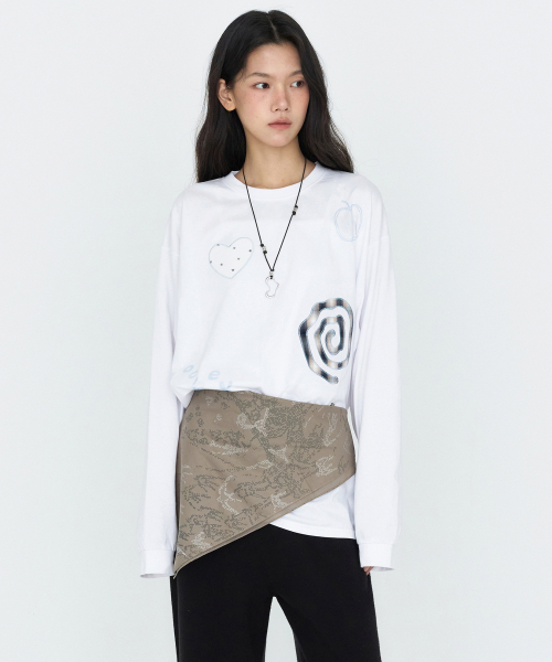 MONGDOL(モンドル)の「パッチワークグラフィック長袖Tシャツ ホワイト MDTS105WHITE(Tシャツ/カットソー・レディース・その他・F)」の4枚目の写真