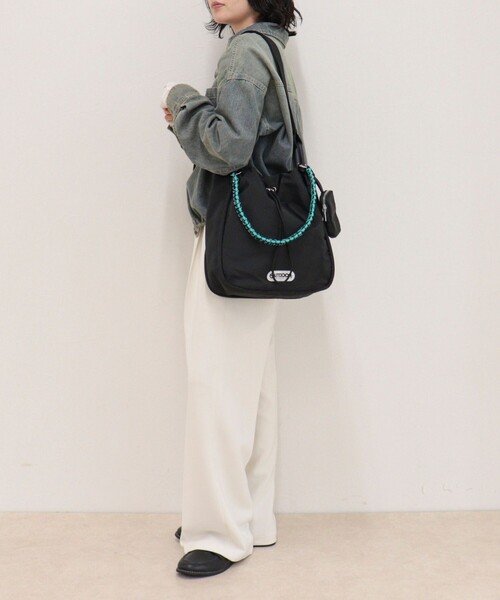 fredy emue(フレディエミュ)の「《別注》【OUTDOOR PRODUCTS】アレンジハンドルドロストバッグ(ショルダーバッグ・レディース・アイボリー/ブラック/ブラウン・FREE)」の20枚目の写真