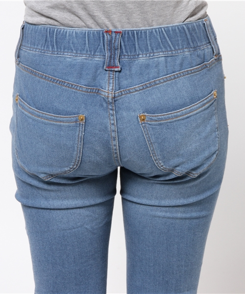 IEDIT（イディット）の「【股下丈が選べる】ＩＥＤＩＴ　レーベルコレクション　絶妙シルエットのエアリーキャットデニーム　　　 （デニムパンツ・レディース・ダークブルー/ブルー・6/12/13/1/5/14/3/9）」の3枚目の写真