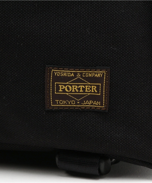 PORTER(ポーター)の「STANDARD CALIFORNIA / デイパック(バックパック/リュック・メンズ・ブラック/オリーブ・ONE SIZE)」の6枚目の写真