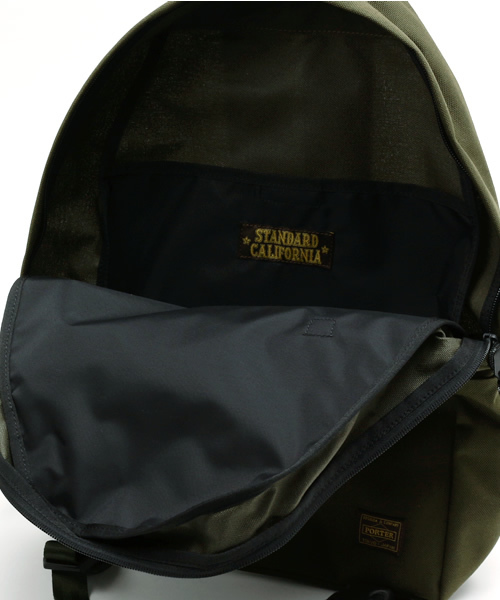 PORTER(ポーター)の「STANDARD CALIFORNIA / デイパック(バックパック/リュック・メンズ・ブラック/オリーブ・ONE SIZE)」の13枚目の写真