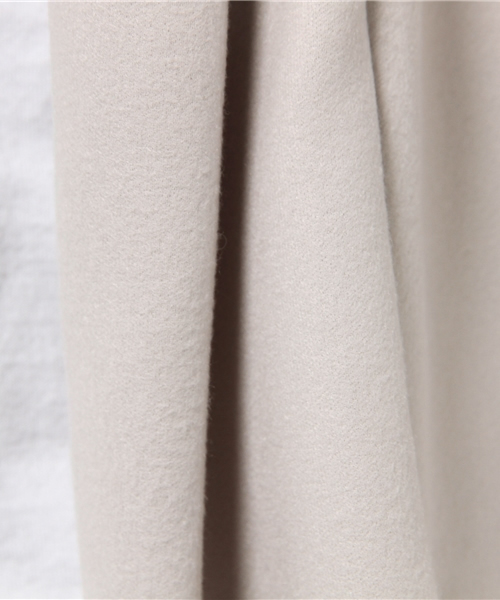 22 OCTOBRE(ヴァンドゥ-オクトーブル)の「スウェード調トッパーカーディガン(カーディガン/ボレロ・レディース・グレー/ベージュ・2)」の3枚目の写真