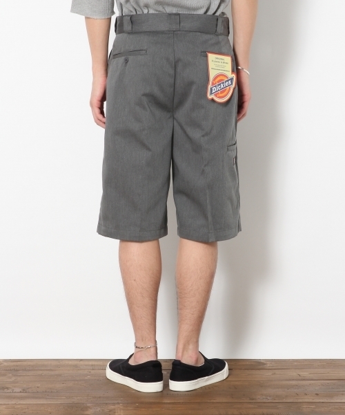 Dickies（ディッキーズ）の「【Dickies/ディッキーズ】別注ワイドハーフパンツ/748424（チノパンツ・メンズ・グレー/ブラック・LARGE/MEDIUM）」の6枚目の写真