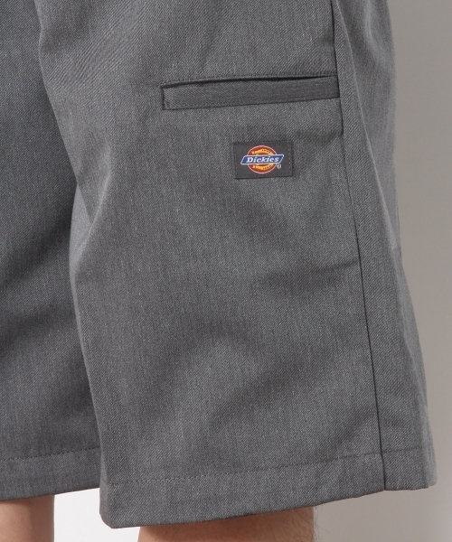 Dickies（ディッキーズ）の「【Dickies/ディッキーズ】別注ワイドハーフパンツ/748424（チノパンツ・メンズ・グレー/ブラック・LARGE/MEDIUM）」の12枚目の写真