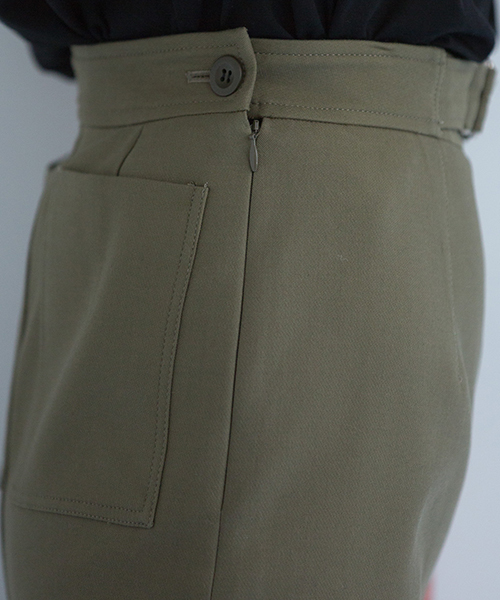 STUDIOUS(ステュディオス)の「STUDIOUS ロングIラインスカート(スカート・レディース・カーキ/ベージュ・0/1)」の9枚目の写真