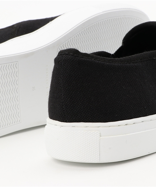 CHARLES & KEITH（チャールズ & キース）の「キャンバススリッポン / CANVAS SLIP-ONS（スリッポン・レディース・ブラック/ベージュ・22.5cm/24.5cm/23.5cm/23cm/24cm）」の5枚目の写真