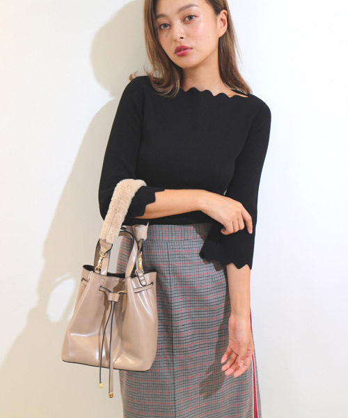 FREE'S MART（フリーズマート）の「ファーハンドル3WAYショルダーバッグ（ショルダーバッグ・レディース・ベージュ/ブラック/レッド・ﾌﾘ-）」の13枚目の写真