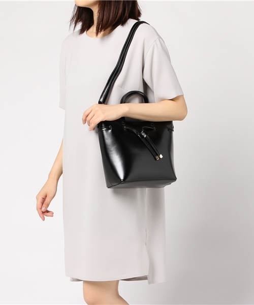 FREE'S MART（フリーズマート）の「ファーハンドル3WAYショルダーバッグ（ショルダーバッグ・レディース・ベージュ/ブラック/レッド・ﾌﾘ-）」の5枚目の写真