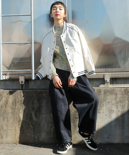 DOUBLE NAME（ダブルネーム）の「デニムテーパードパンツ（デニムパンツ・レディース・ネイビー/ブルー/A・FREE）」の14枚目の写真