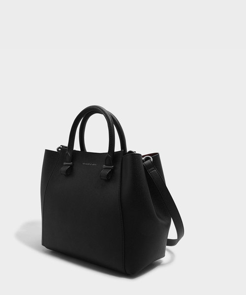 CHARLES & KEITH(チャールズ & キース)の「ストラクチャートップハンドルトートバッグ / STRUCTURED TOP HANDLE TOTE BAG (トートバッグ・レディース・ブラック/グレー・L)」の3枚目の写真