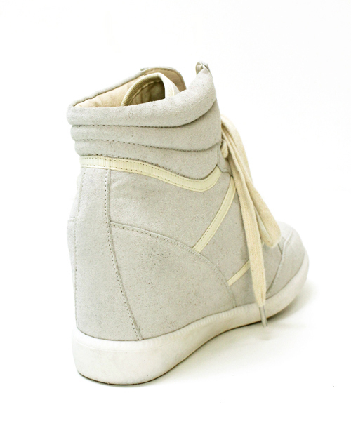 Chico（チコ）の「スエードスニーカー（スニーカー・レディース・ブラック/ホワイト/ネイビー・SMALL/MEDIUM/LARGE）」の4枚目の写真