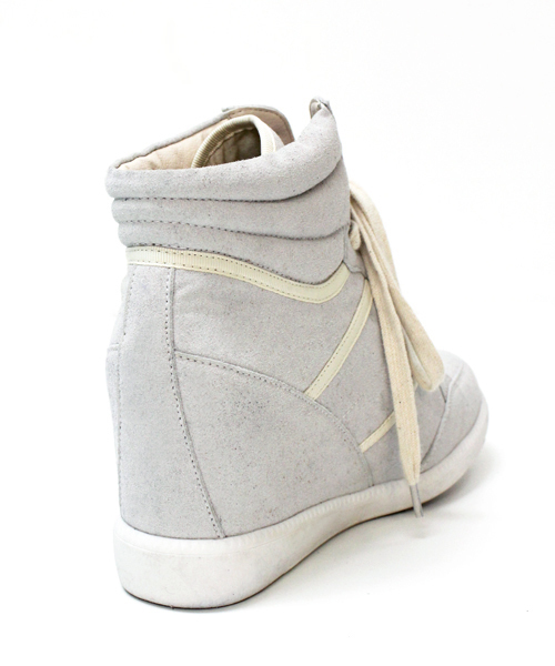 Chico（チコ）の「スエードスニーカー（スニーカー・レディース・ブラック/ホワイト/ネイビー・SMALL/MEDIUM/LARGE）」の9枚目の写真