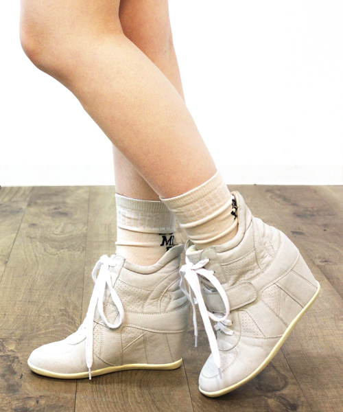 Chico（チコ）の「スエードスニーカー（スニーカー・レディース・ブラック/ホワイト/ネイビー・SMALL/MEDIUM/LARGE）」の10枚目の写真