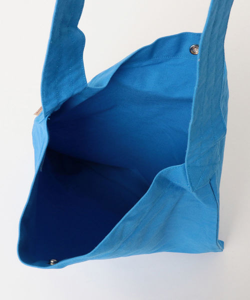 fennica（フェニカ）の「松野屋 / フラット ショルダーバッグ（ショルダーバッグ・レディース・ネイビー/イエロー/ブルー/グリーン・ONE SIZE）」の10枚目の写真