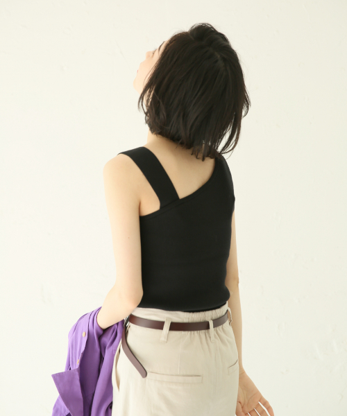 LOWRYS FARM（ローリーズファーム）の「スーピマアシメノースリーブ　828802（Tシャツ/カットソー・レディース・ブラック/ベージュ/ブラウン/オフホワイト・FREE）」の10枚目の写真