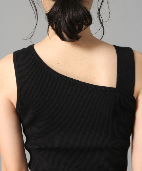 LOWRYS FARM（ローリーズファーム）の「スーピマアシメノースリーブ　828802（Tシャツ/カットソー・レディース・ブラック/ベージュ/ブラウン/オフホワイト・FREE）」の9枚目の写真