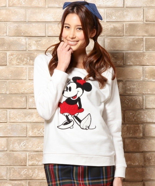 green label relaxing（グリーンレーベルリラクシング）の「MINNIE MOUSE スウェット（スウェット・レディース・ホワイト・フリー）」の11枚目の写真