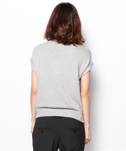 PLST（プラステ）の「アンゴラ混ボートネック半袖ニット（ニット/セーター・レディース・ヘザーグレー/ベージュ/サーモンピンク・2）」の4枚目の写真