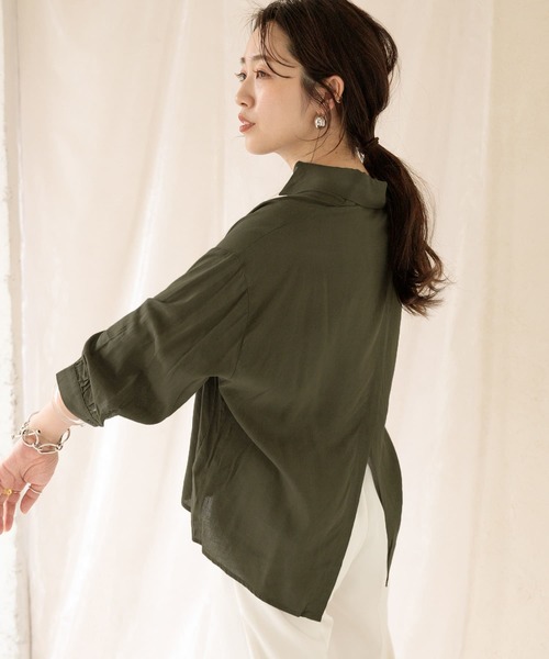 ITEMS URBANRESEARCH(アイテムズ アーバンリサーチ)の「バッククロスシャツ(シャツ/ブラウス)」|カーキ