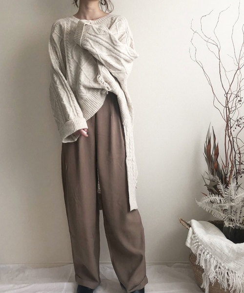 Knit Mix(ニットミックス)の「【Knit Mix】バックロング オーバーサイズ ケーブルニット(ニット/セーター・レディース・ホワイト/ベージュ/グレー・FREE)」の20枚目の写真