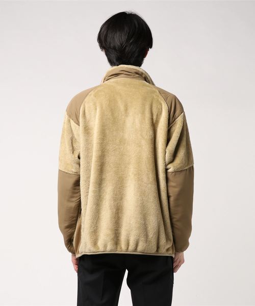 ADAM ET ROPE'(アダムエロペ)の「ECWCS(エクワックス) フリースジャケット(ブルゾン・メンズ・ブラック/ベージュ・S/M/L)」の4枚目の写真