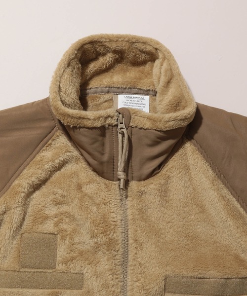 ADAM ET ROPE'(アダムエロペ)の「ECWCS(エクワックス) フリースジャケット(ブルゾン・メンズ・ブラック/ベージュ・S/M/L)」の10枚目の写真