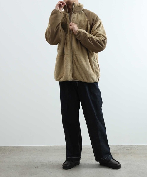 ADAM ET ROPE'(アダムエロペ)の「ECWCS(エクワックス) フリースジャケット(ブルゾン・メンズ・ブラック/ベージュ・S/M/L)」の14枚目の写真