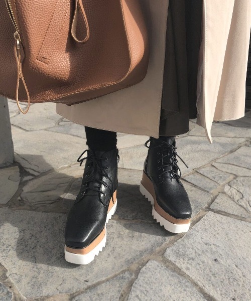 chuclla(チュクラ)の「【chuclla】厚底 アンクル丈 ショートブーツ レースアップ chw948(ブーツ)」|ブラック系その他