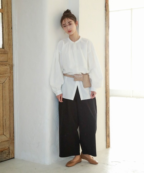 niko and...（ニコアンド）の「VARDHMANカツラギアーチワイドパンツ（その他パンツ・レディース・アイボリー/カーキ/ベージュ/ブラック・MEDIUM/LARGE）」の5枚目の写真