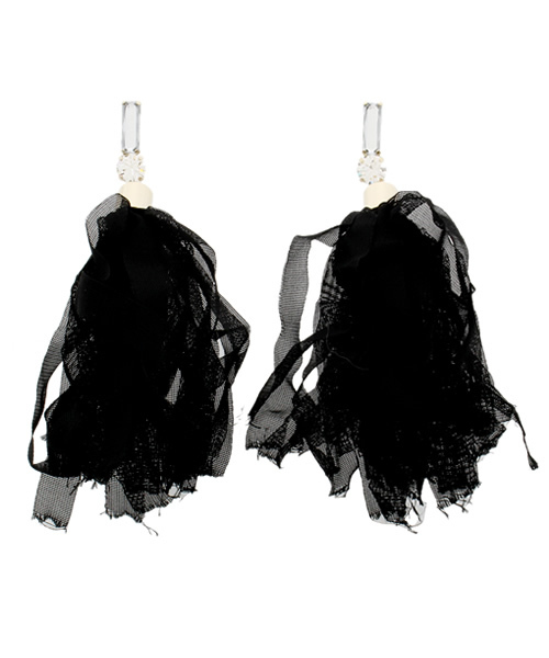 Kastane（カスタネ）の「【Kastane】タッセルイヤリング（ピアス（両耳用）・レディース・ブラック/グレー・FREE）」の2枚目の写真