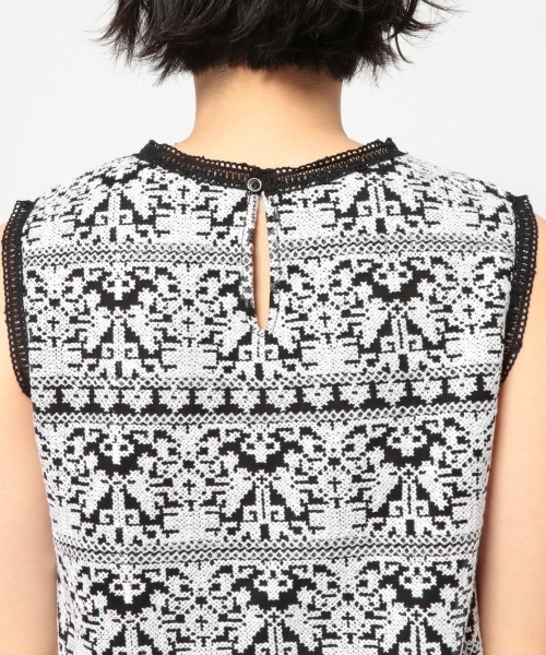 PAGEBOY（ページボーイ）の「クロスステッチ刺繍ノースリブラウス（シャツ/ブラウス・レディース・ブラック/オフホワイト・FREE）」の10枚目の写真