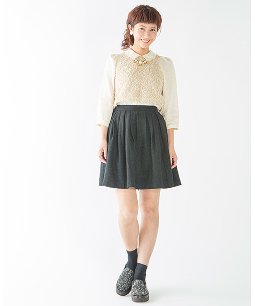 mystic（ミスティック）の「モコモコベストドッキングシャツ（シャツ/ブラウス・レディース・キャメル/ベージュ/チャコールグレー/ブラック・ﾌﾘ-）」の12枚目の写真