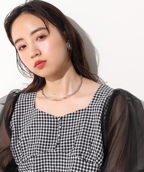one after another NICE CLAUP（ワンアフターアナザーナイスクラップ）の「袖オーガンジ―ドッキングブラウス（シャツ/ブラウス・レディース・ブラック/オフホワイト/チェック・FREE）」の6枚目の写真