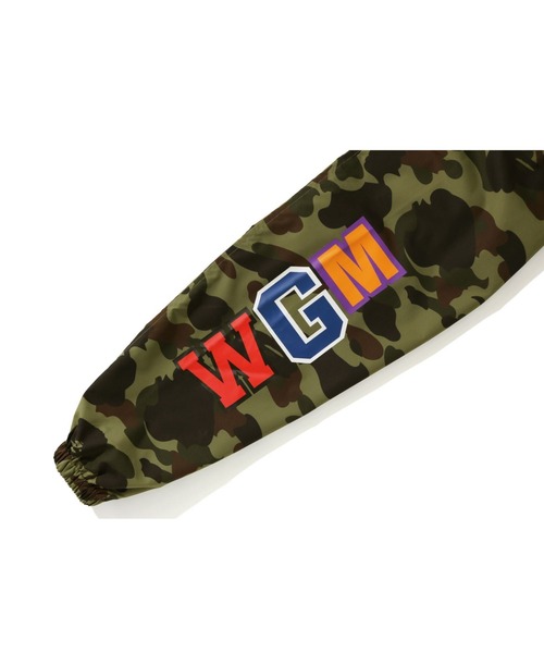 A BATHING APE(アベイシングエイプ)の「1ST CAMO SHARK HOODIE JACKET M(ミリタリージャケット・メンズ・グリーン/イエロー・MEDIUM/LARGE/SMALL/XX-LARGE/X-LARGE)」の6枚目の写真