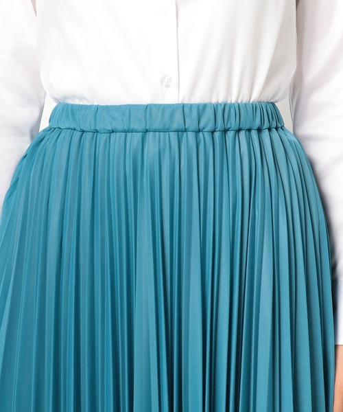 NARACAMICIE(ナラカミーチェ)の「トリコットジグザグヘムプリーツスカート(スカート・レディース・カーキ/キャメル/ブルー・MEDIUM)」の15枚目の写真