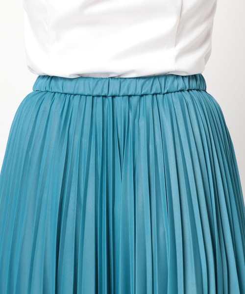 NARACAMICIE(ナラカミーチェ)の「トリコットジグザグヘムプリーツスカート(スカート・レディース・カーキ/キャメル/ブルー・MEDIUM)」の7枚目の写真