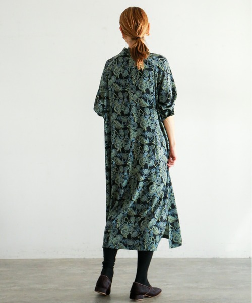 NOMBRE IMPAIR（ノンブルアンペール）の「ラインフラワー