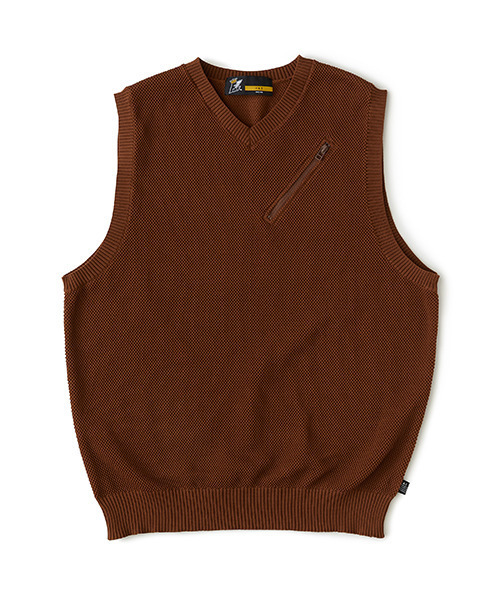 FAT（エフエイティー）の「KANOKOST（ベスト・メンズ・グリーン/ブラック/ブラウン/ベージュ・JUMBO(XXL)/TITCH(M)/FAT(XL)/SKINNY(L)）」の2枚目の写真